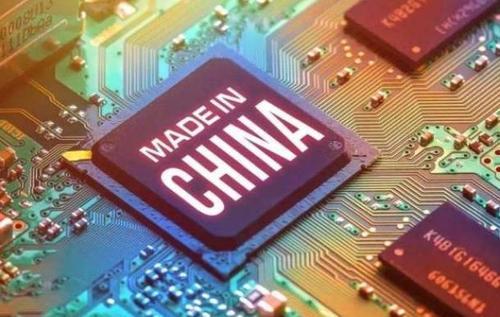 华为困境，“打醒”国产芯片，自我革命势在必
