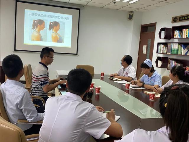 中医药健康扶贫国家中医医疗队到州中医医院开展巡回医疗活动纪实（二）