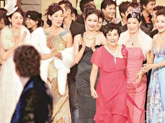 出身豪门的港姐郭可盈，下嫁穷小子，婚后怎么