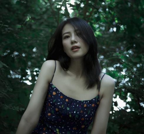 女神|高圆圆成虎扑女神冠军 奖励曝光显寒酸工作室作诗回应太搞笑