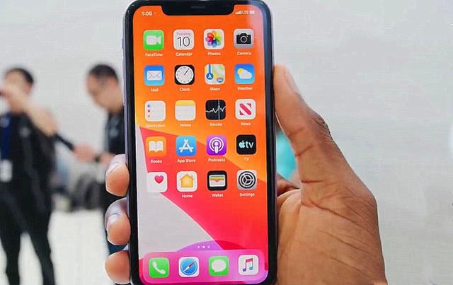 跌至4399，iPhone11来到“小米价”，低价策略还管用吗？