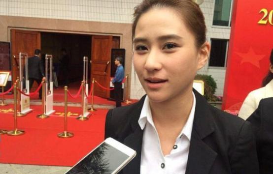 与吴克群相恋4年的何超莲，错过了霍启山，为何