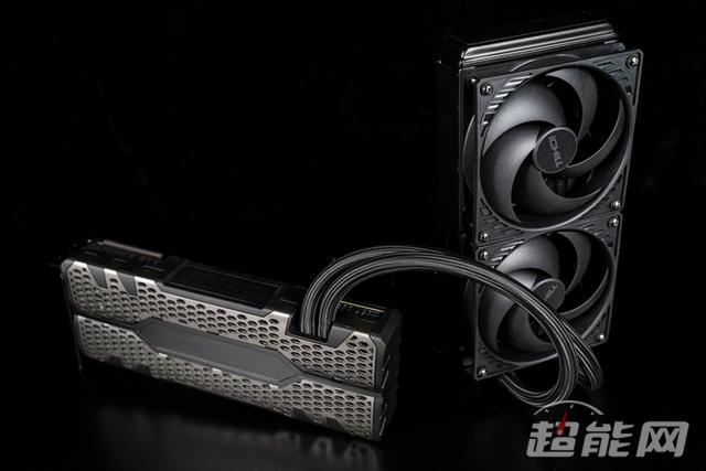 第一款一体式水冷RTX显卡，映众RTX 2080 Ti冰龙黑金版显卡评测