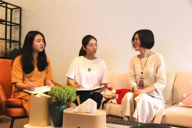 温大“知心姐姐”寻访100余位校友 弘扬25年真善美知心精神