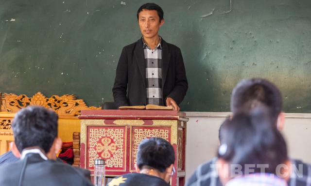 “药洲”之中，他们守护传承着古老的藏医药