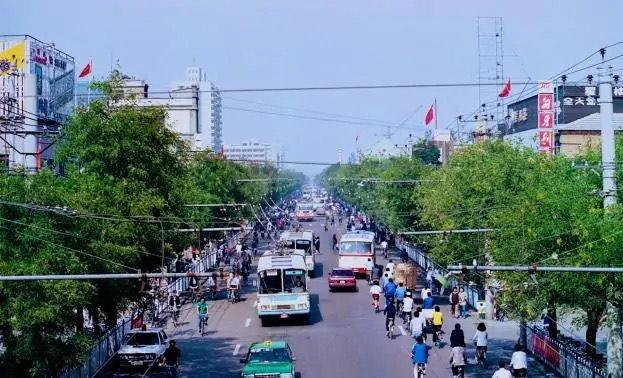 老照片：1990年北京亚运会，那时的你在干什么？