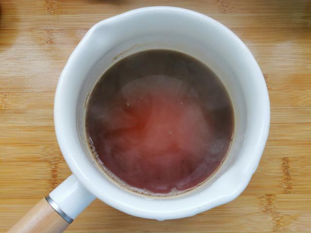 一杯网红奶茶28元，自己在家做超简单，料足成本低，一杯管饱