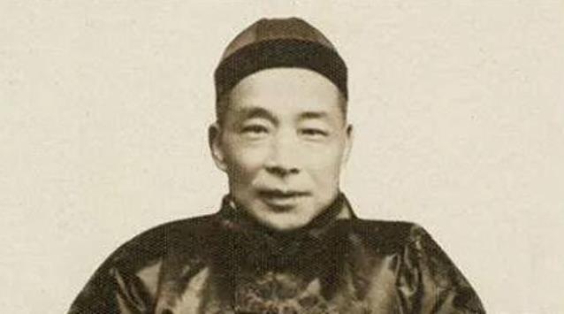 靠借钱成为亿万富翁，医药和娱乐领域的领导者，结局却很惨