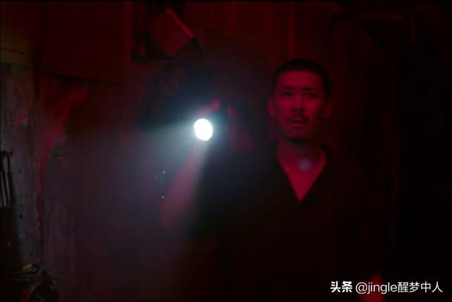 《隐秘的角落》最全争议点解析，明白这些细节，这部剧才没白追