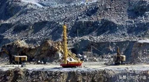 传来好消息！中企拿下全球最大铁矿开发权，澳