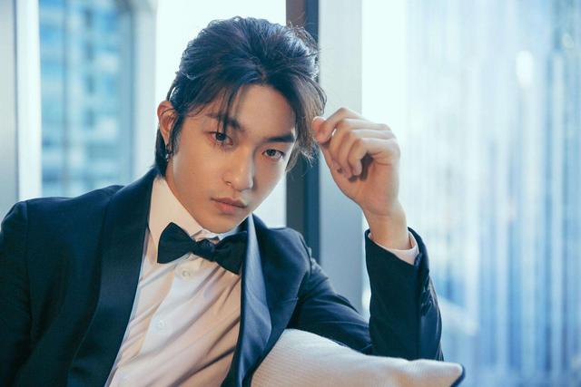 都是“意外”被拍的明星，有人官宣在一起，他