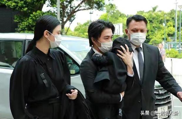 何超琼前夫现身赌王葬礼，曾花2000万办世纪婚礼