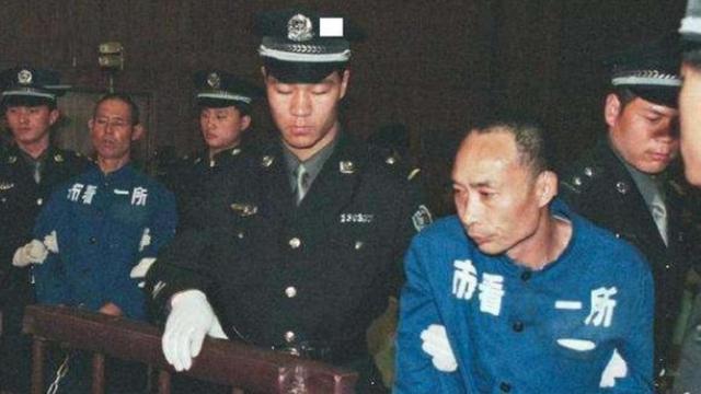 最冷血的悍匪，1小时令108人丧生，父母朋友也不放过