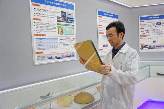 国内首次利用超强激光成功产生“反物质”中科院上海光机所多个项目获上海科学技术奖