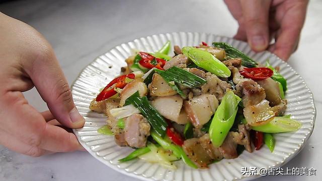 客人来了，来一道客家咸猪肉，特有面子，菜里全是妈妈那时的味道