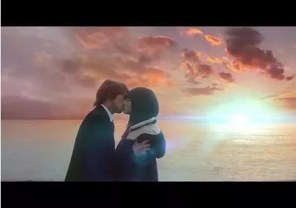 小松菜奈×山下智久：《近距离恋爱》是我看过最