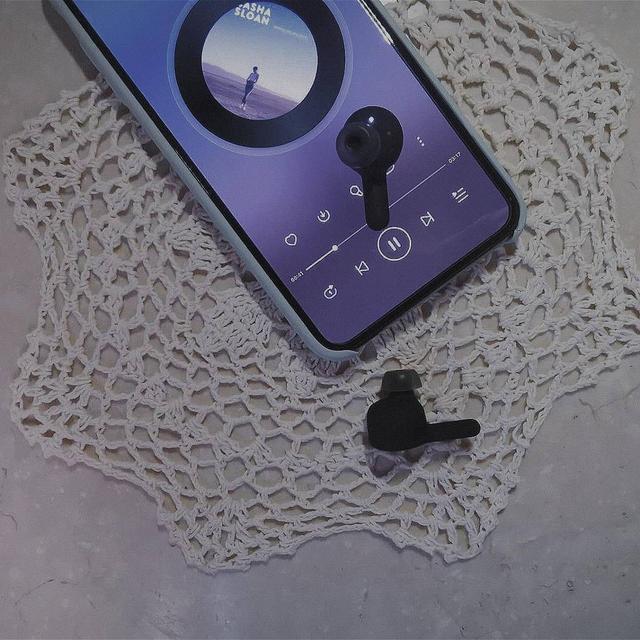 保值力堪比AirPods 音质和续航优秀的代表  RHA TrueConnect 2