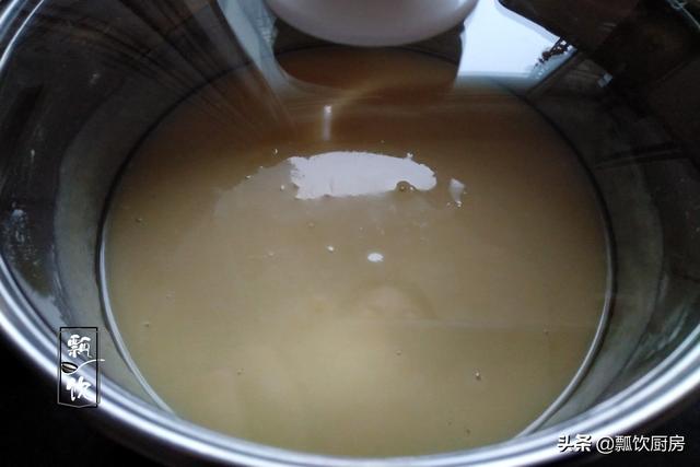 做蛋糕总失败，试试这做法，厚实不开裂，嫩得直颤悠，特别香