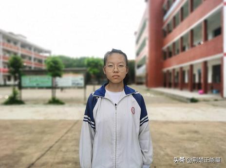 湖北武穴石佛寺镇鸡公岭中学：4名学生预录省级重点高中