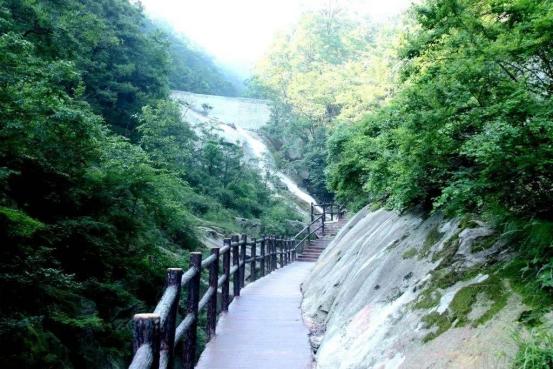 河南南阳宝天曼度假区