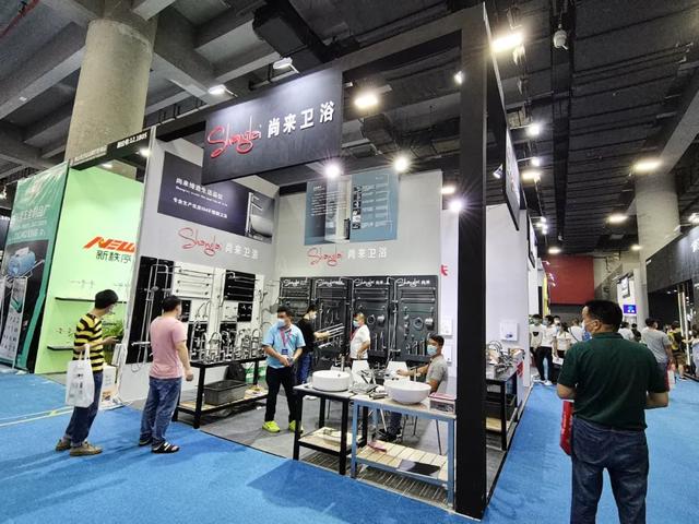 2020中國建博會（廣州）12.1衛(wèi)浴品牌館如約啟動，現(xiàn)場人流如織