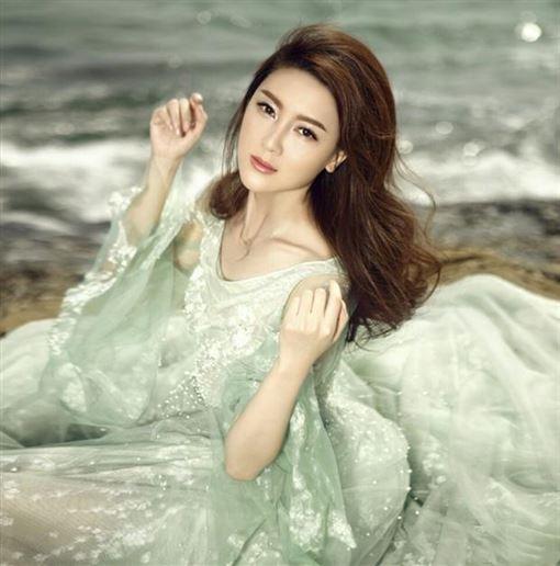 豪门梦碎！「倒欠22亿」原京城四美贾跃亭前妻近照曝光今昔对比