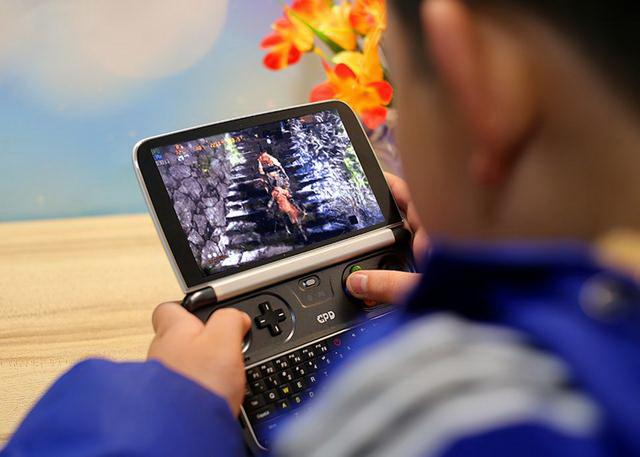 夏日不止空调WiFi西瓜，GPD WIN2伴您畅玩只狼