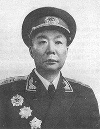 他是开国中将，一生共17次负重伤，中弹后竟然刮