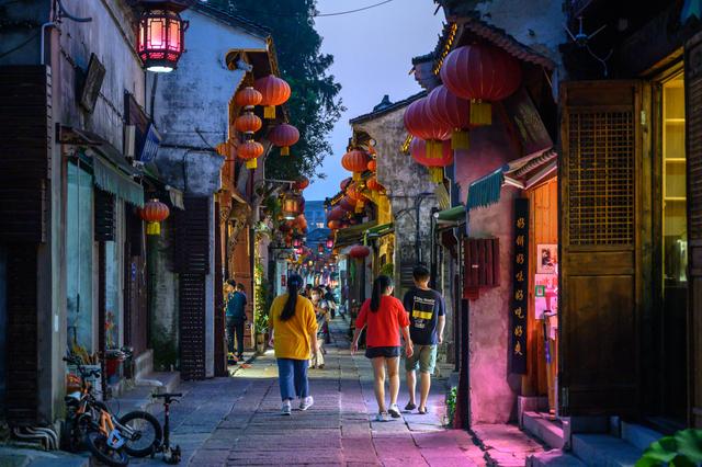 南京高淳老街，至今900多年历史，被誉为“金陵第二夫子庙”