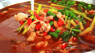 冷吃兔拍了拍“钵钵鸡”，乐山和自贡，谁是你们心里的Top1?