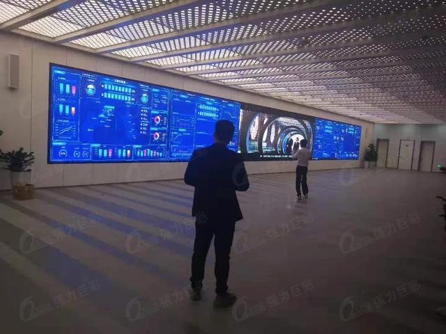 新基建大数据中心热潮之下 LED显示的大应用