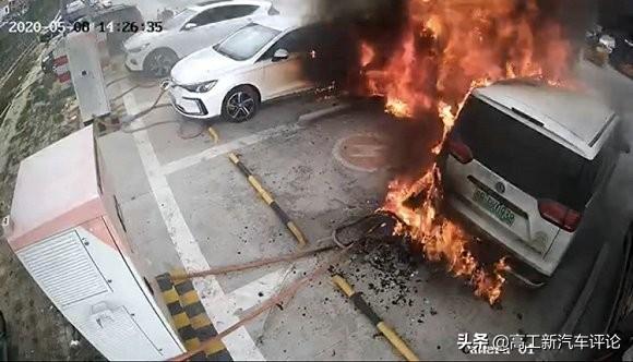 2个月烧了8辆，究竟什么样的电动汽车才安全？