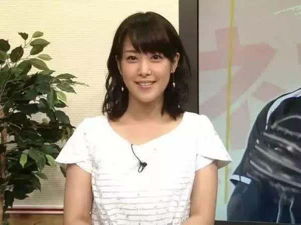 甜心主播与人夫在beKTV偷情，被曝光，形象净毁被封杀