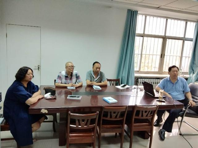 市科技局组织观看网络安全大型专题片《第五空间》