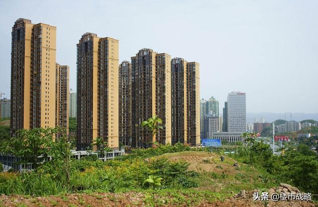 楼市7000万套空房，房价仍不降价？曹德旺直言：