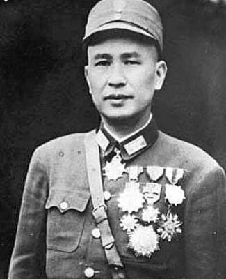 为争取陈明仁湖南起义, 中央曾答应他一项条件, 至今仍是唯一一例