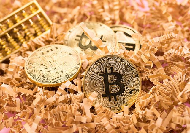 小生意，在“特定”的空间里，引申出来的商业