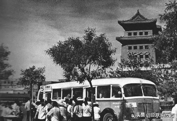 历史老照片，老北京照片你能认识几张，葱茏岁月。（9）