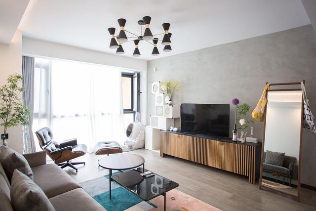 民宿主夫妇爆改96m²两室，两人一猫的神仙生活太治愈了吧