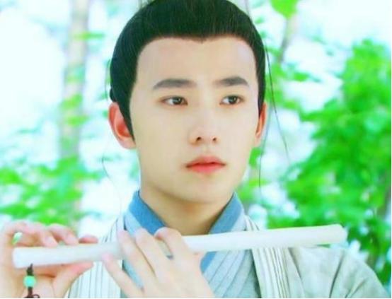 杨洋最帅的4个角色，若白、肖奈不算啥，最后一个才是颜值巅峰