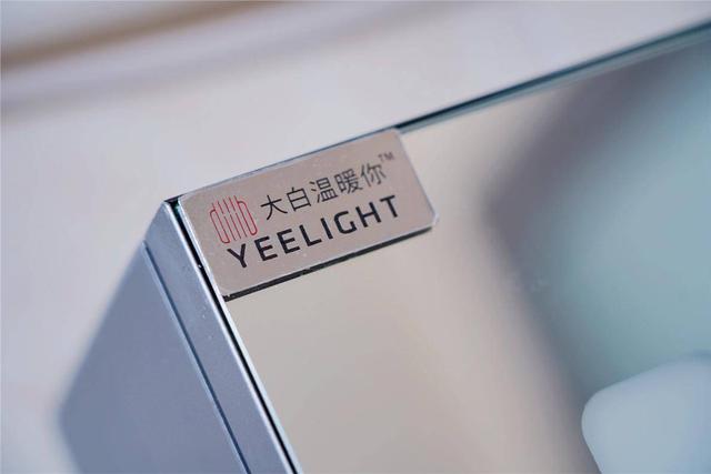 小米有品上线高端智能美妆智能镜柜，售价699起，你新家的首选