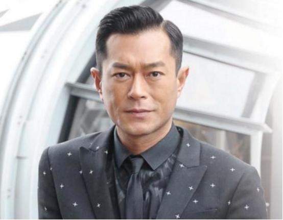 拍戏从不化妆的演员，男演员不算什么，女演员中只有她敢这么做