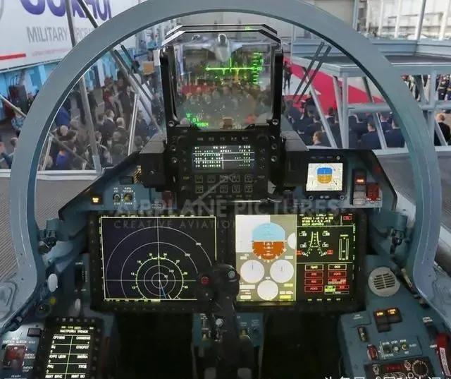 有了歼20的解放军，为啥还要进口四代机？