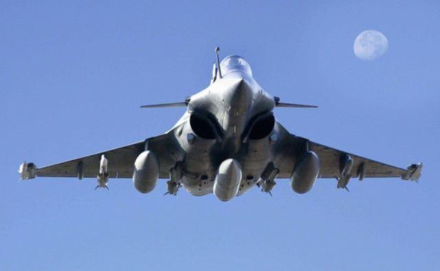 印度放着8000万的苏35不要，非要买2亿的阵风，原来这才是真相