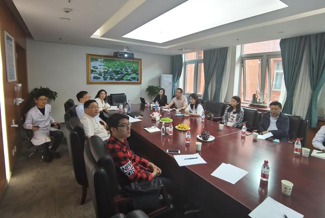 四川大学华西医院前往青海省第五人民医院洽谈影像学科研项目