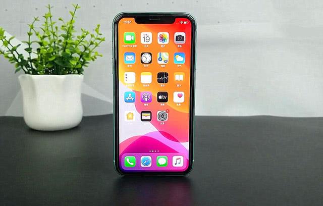 跌至4399，iPhone11來到“小米價”，低價策略還管用嗎？