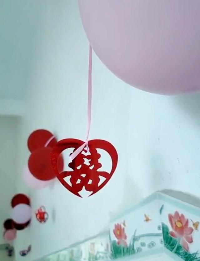 17Ůǰһٱĸûпϲѧ