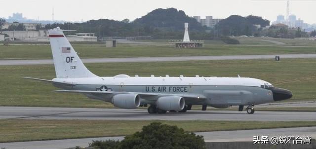 台军所有基地飞机轮流升空，民众&ldquo;吓醒了&rdquo;！解放军战机昨夜2度巡航让台军恐慌（多图）