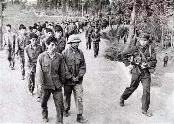 越南结束战争之后，为了快速恢复人口，都做了哪些措施？
