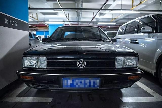 武汉豪车最多的7家停车场大曝光！贫穷限制了你